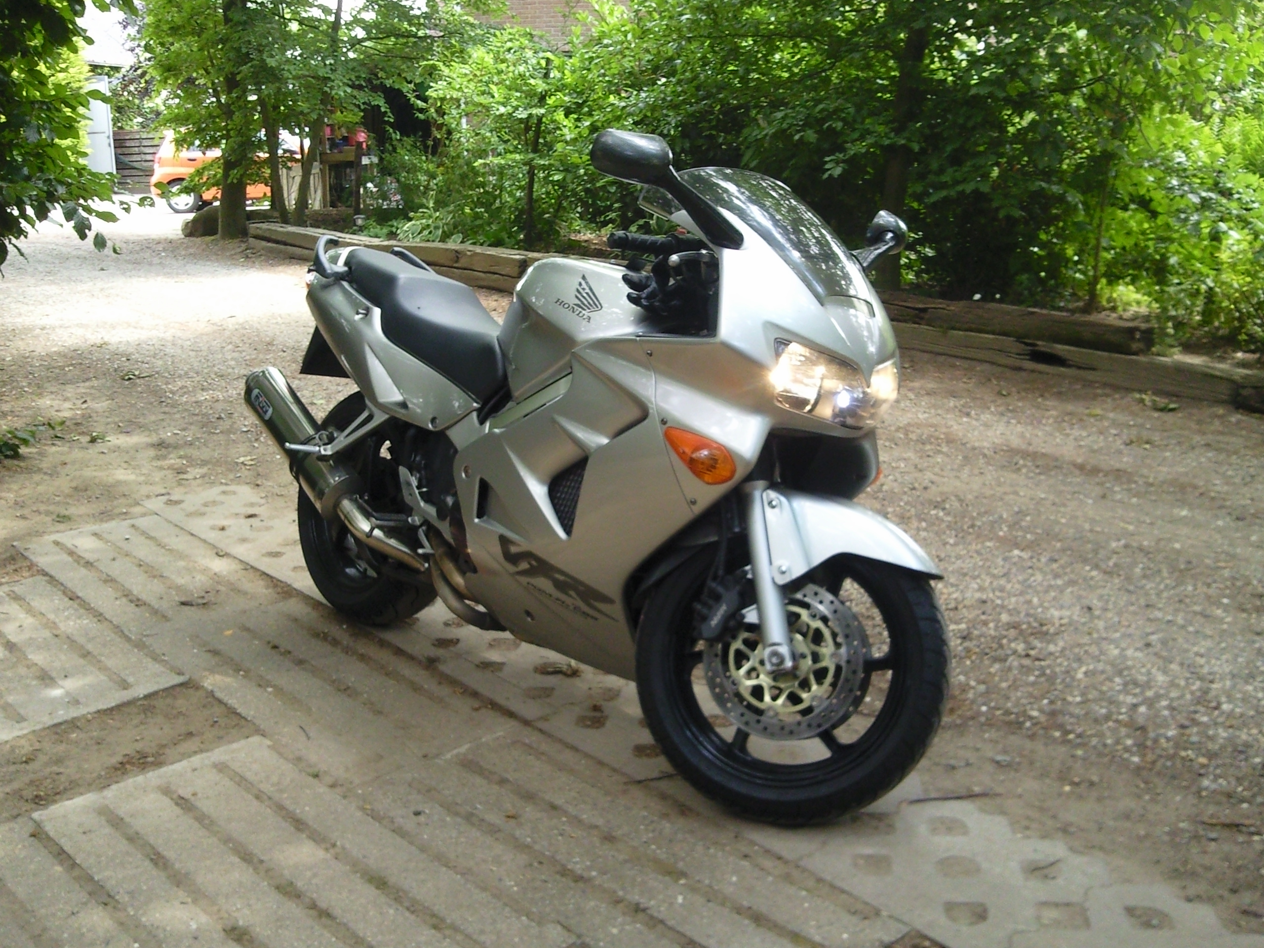 honda.jpg